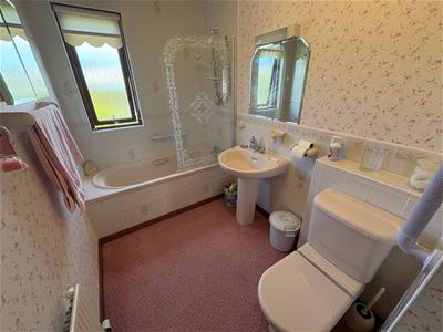 Picture 18